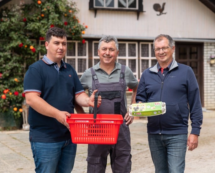 Kmetija Humek z izdelki v domačem okolju