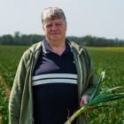 Kmetija Majcen z izdelki v domačem okolju