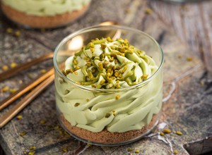 Pistacijev cheesecake v kozarčku 