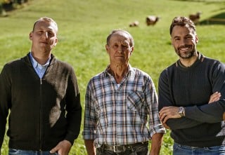 Člani družine Mrak in David Urankar