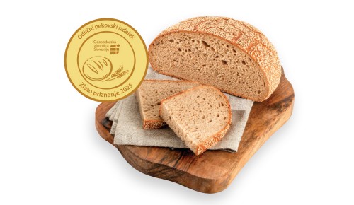 Zlata priznanja Pekarne SPAR, NOGOMETNI KRUH, 800 g
