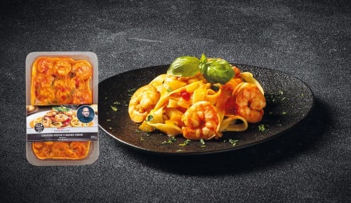 CHEFOVE KOZICE V MANGO OMAKI - Chef Uroš Fakuč CHEFOVE KOZICE V MANGO OMAKI - Chef Uroš Fakuč