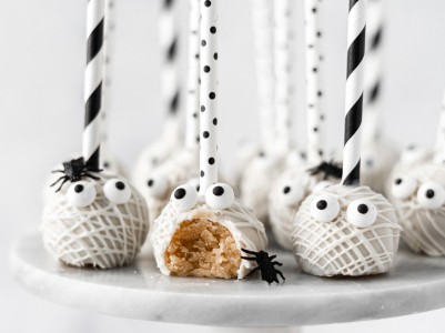 Vaniljeve Cake Pops Mumije - recept