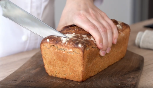 Video nasveti za učenje peke z drožmi - pirin kruh v modelu