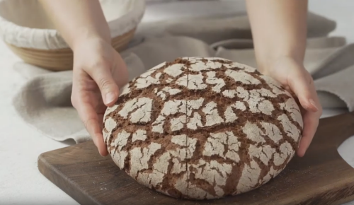 Video nasveti za učenje peke z drožmi - koroški kruh