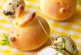 Recept iz Jedel.bi: Velikonočni zajčki iz mlečnega testa