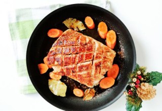 Recept: Svinjska božična pečenka