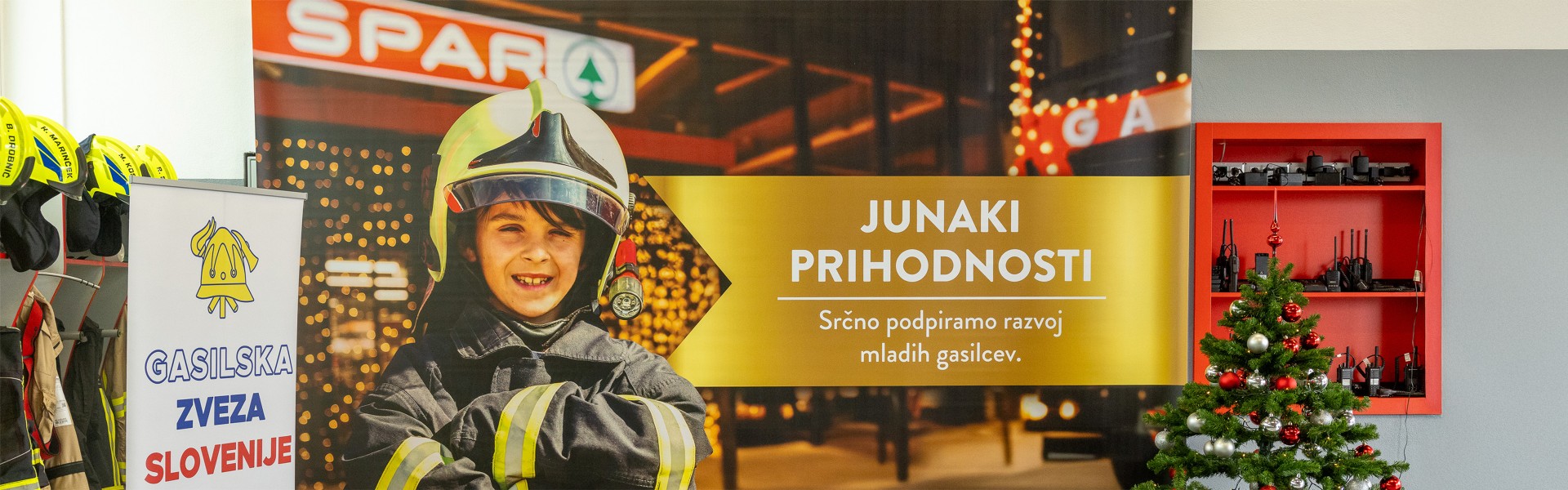 Sparova donacija gasilcem za razpis Junaki prihodnosti