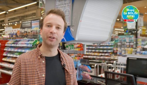 Nik Škrelc v trgovini SPAR